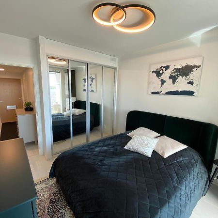 Luxury 1-Bedroom Apartment With Sauna And Sea View 헬싱키 외부 사진